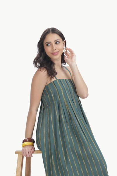 DRESSES