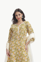 AZEERA LAWAN KURTI SET