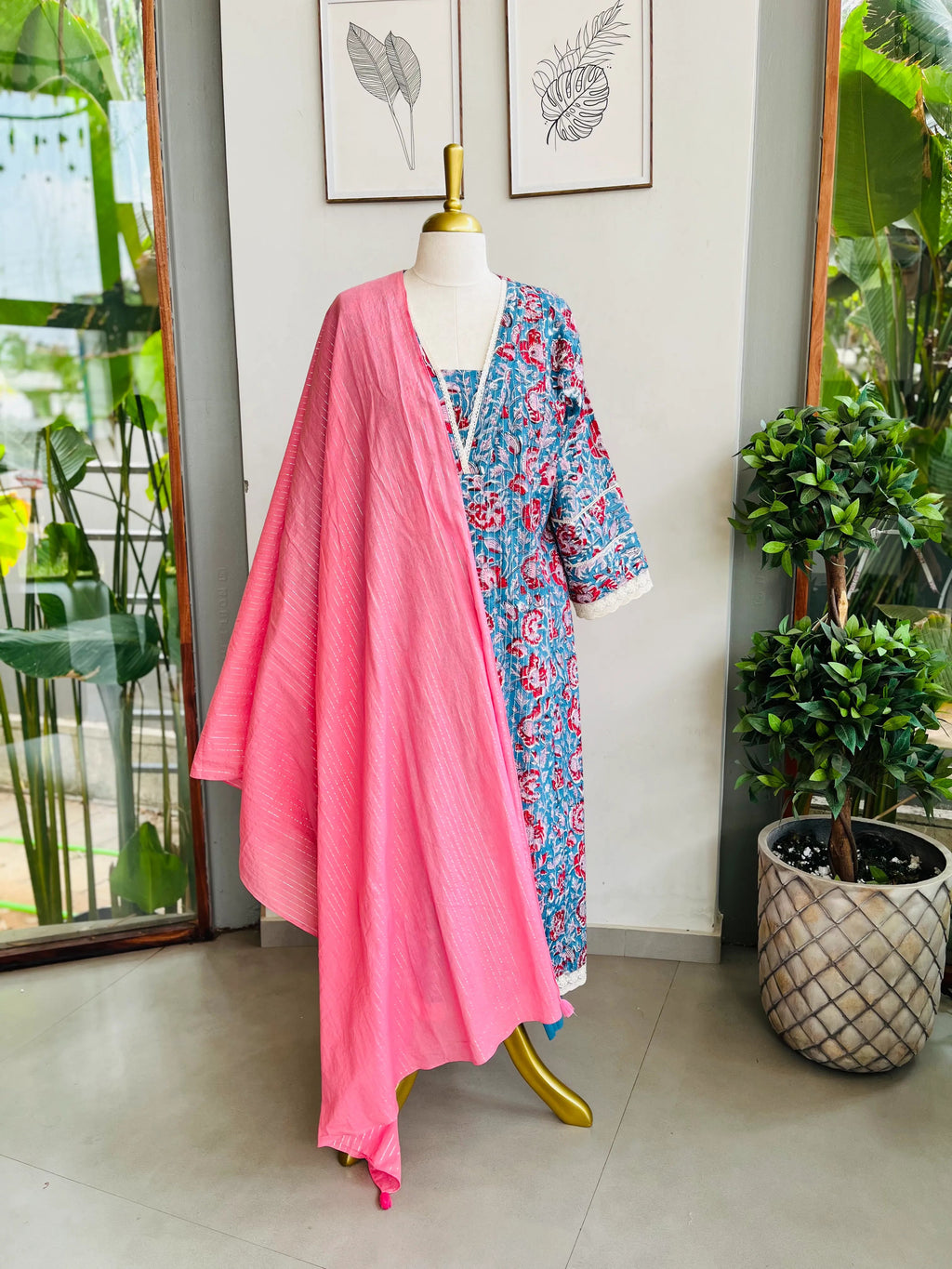 NAIRA ANARKALI SET Tulen