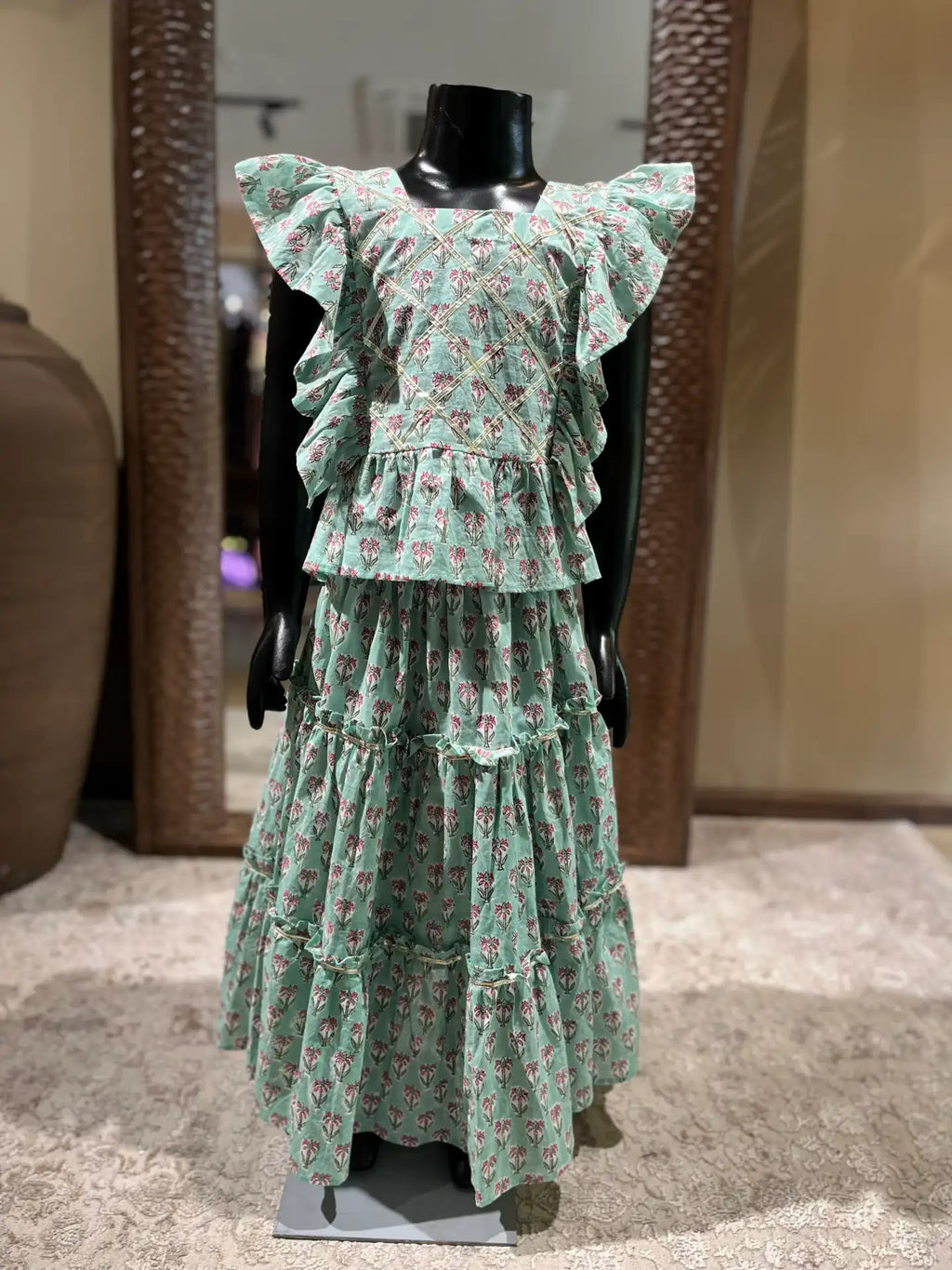 RIYA SET