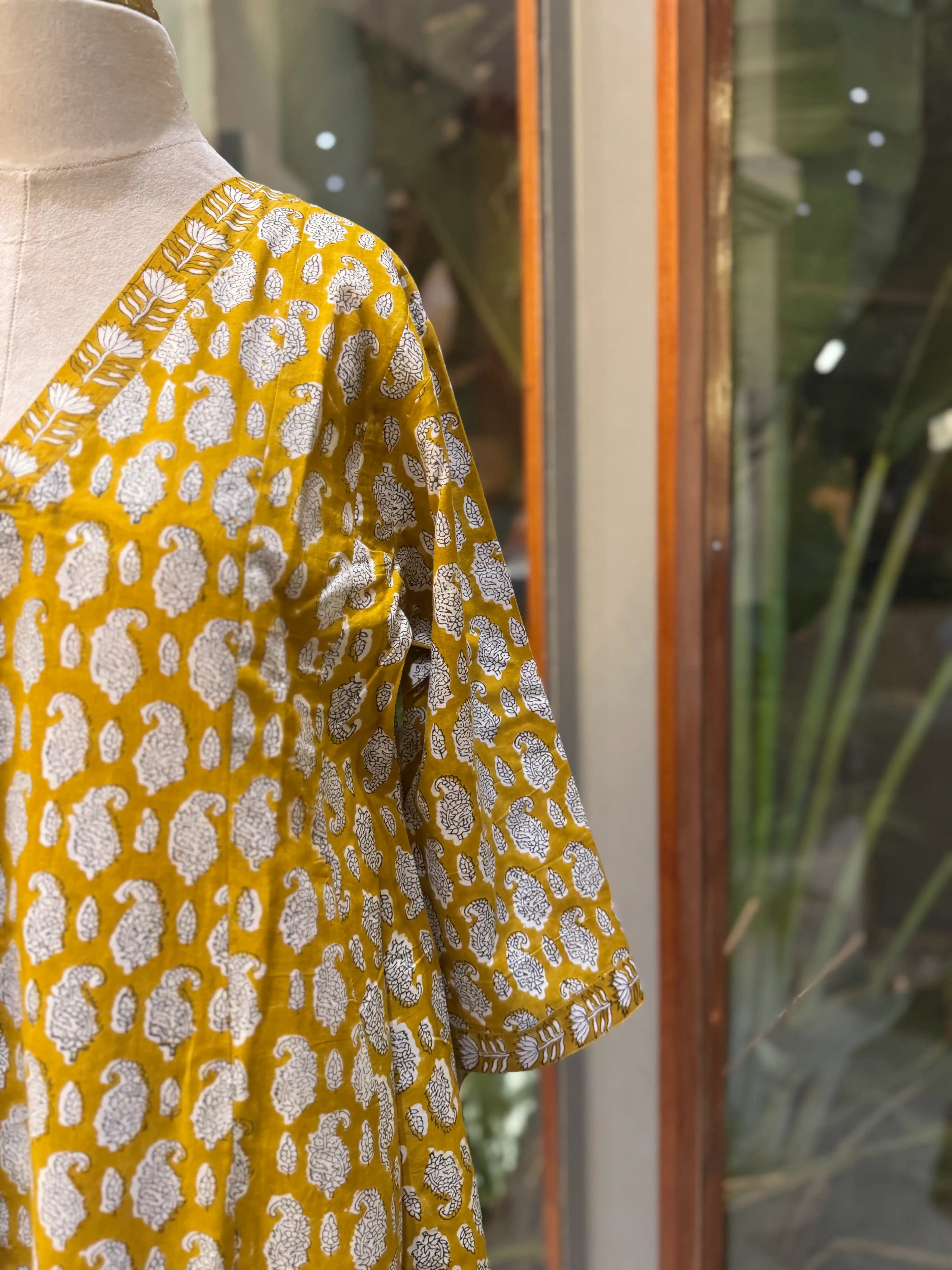 NIRA ANARKALI SET Tulen